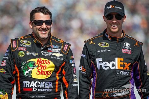 The seat tapers inward at (usually) a 60 degree angle. Hamlin: Drivers Council support of Tony Stewart "not about ...