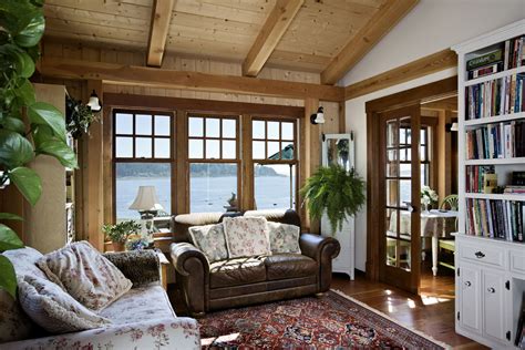 Expert Interior Design Tips For Small Cabins And Cottages