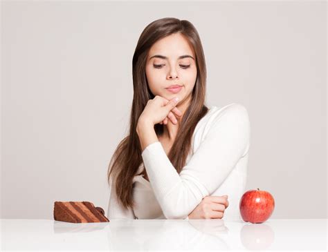 How To Stop Cravings And Take Control Of Your Nutrition