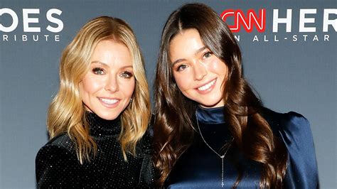kelly ripa s daughter lola is stunning just like her mom access