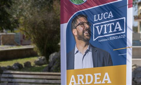 Luca Vita Candidato Sindaco Di Ardea Incassa L Appoggio Di Tre Liste