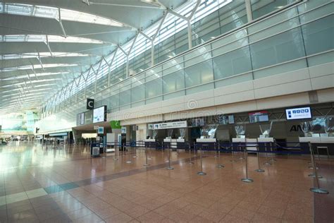 Terminal Temporal Cerrada Del Aeropuerto Internacional De Haneda 2