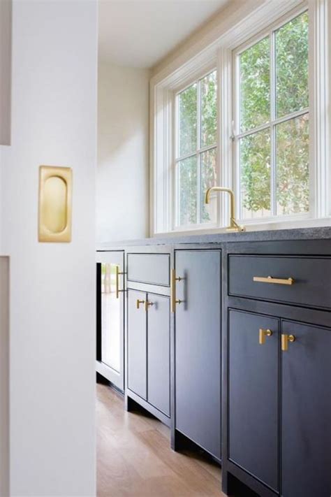 Design Trend 2018: Flat Front Cabinetry - BECKI OWENS | Flat panel