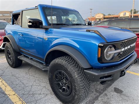 Velocity Blue Wildtrak Bronco6g 2021 Ford Bronco And Bronco Raptor