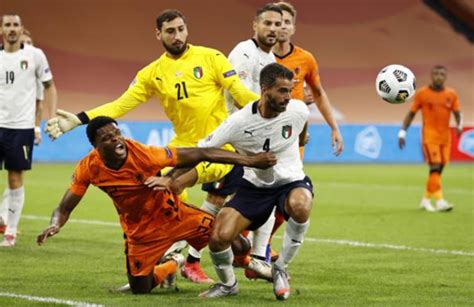 2h00 ngày 18/6 | svđ: Van Dijk bất lực, Hà Lan phơi áo trước Ý ngay trên sân nhà ...
