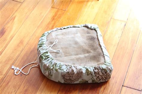 How To Make Super Quick Easy Drawstring Seat Covers To Update Outdoor Furniture Diy Outdoor