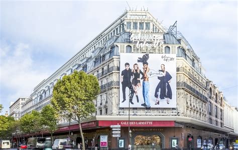 For centuries artists have flocked to art museums in paris for inspiration. Galeries Lafayette - AL_A