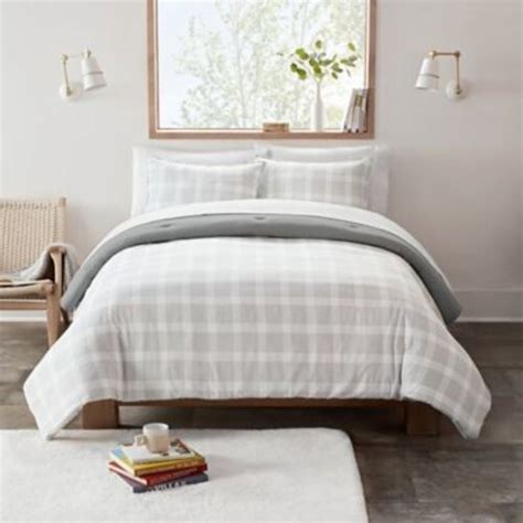 Ugg® Devon 3 Piece Reversible Fullqueen Comforter Set In Seal Grey