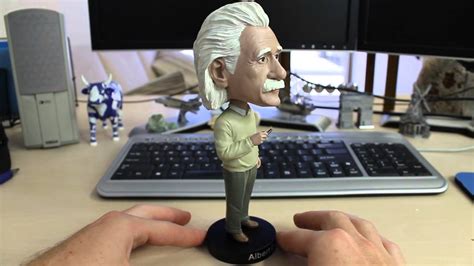 Details About The Figure Of A Scientist Albert Einstein Bobble Head Toy