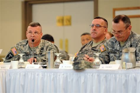 Senior Corps Leaders Discuss Fiscal Future With Forscom Imcom