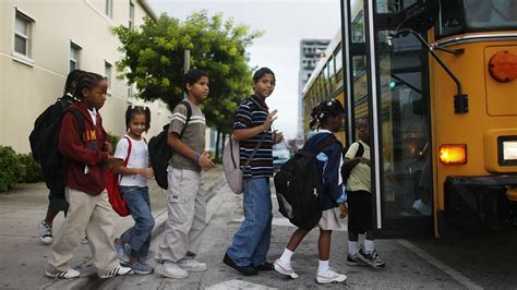 Este Lunes Se Reinician Las Clases En Las Escuelas Públicas Del Condado