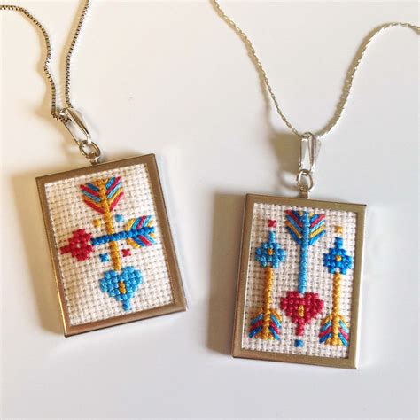 See more ideas about valentine, cross stitch heart, cross stitch embroidery. Cross-Stitch Minis: Valentine Hearts