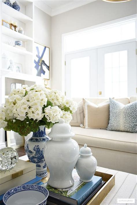 30 Spring Living Room Decoration Ideas With Flowers Women Fashion