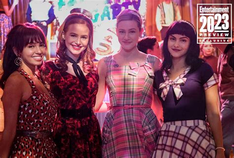 Riverdale Series On Cw Loosely Based On Archie Comics Page