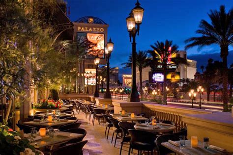From traditional trattorias with red and white tablecloths and spaghetti and meatballs with carafes of wine to salivating takes on veal. LAVO Italian Restaurant - Las Vegas - Menus and pictures