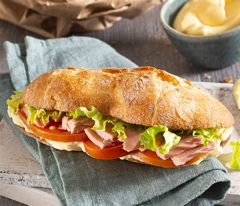 Sandwich Au Thon à La Tomate Et à La Mayonnaise Rio Mare Canada