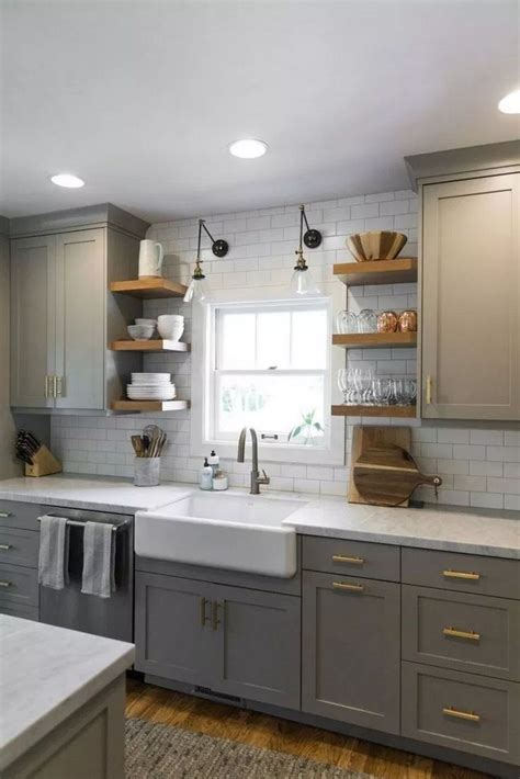 And that's where we come in with this list of 20 best modern white kitchen cabinet ideas. Lovely Remodeled Kitchens Photos 2021 - globaldatamill.com