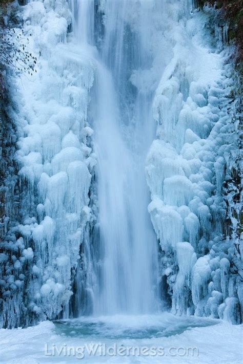 Frozen Lower Multnomah Falls Oregon Usa Nature Photography Winter