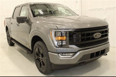 📸 Black Appearance Package On 2022 Ford F 150 Xlt And Stx First Looks