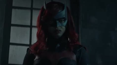 Batwoman Confira o trailer da segunda temporada da série Terraverso