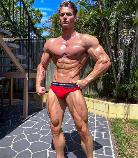 World Bodybuilders Pictures Australian Bodybuider Carlton Loth From Melboran Victoria Lived In