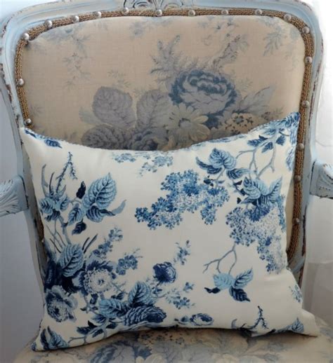 Matching toile french grey cotton quilted bedspread available. Handmade French Country Blue and White Floral Toile Throw ...