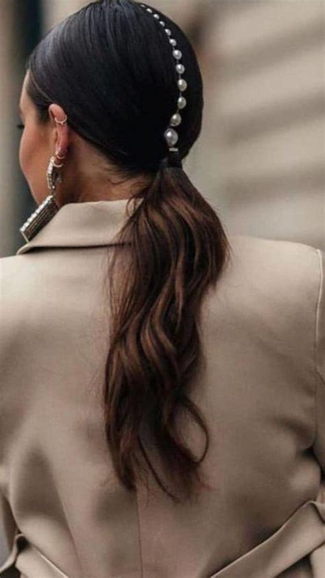 la nueva tendencia peinados con perlas perlas en el pelo peinados para poco pelo peinados