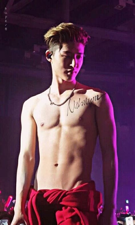 Wow This One Shows His Tattoo So Well Kim Hanbin Ikon Ikon Kpop Bi