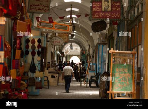 Souk Tunis Banque De Photographies Et Dimages à Haute Résolution Alamy