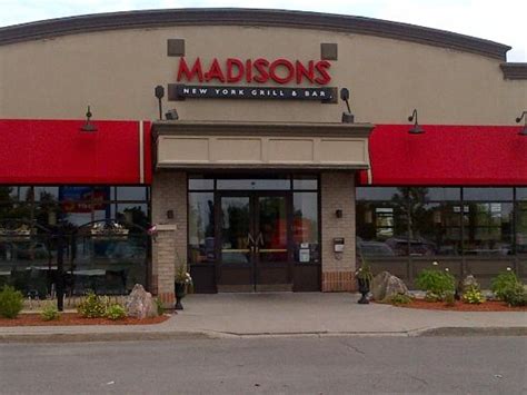 Madisons New York Grill And Bar Montreal 11590 Boul De Salaberry