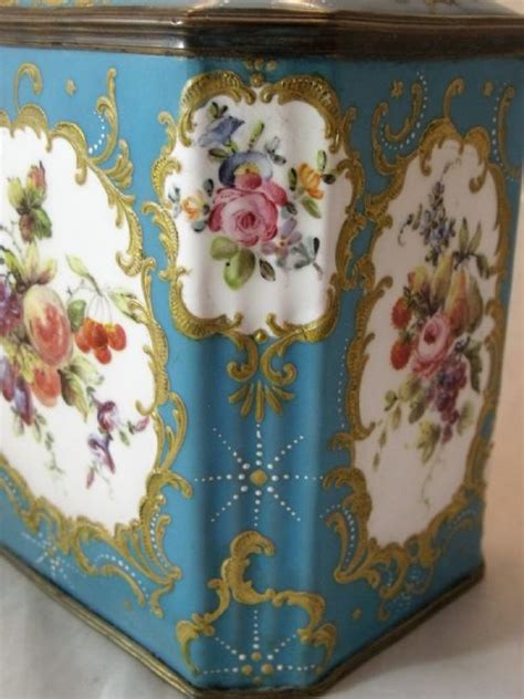 Very Fine French Sevres Enamel Early 19th Century Tea Caddy 201124