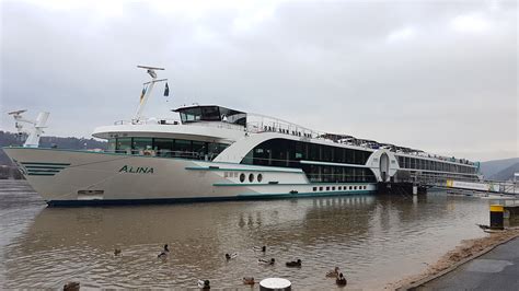 Ms Alina Eventboats