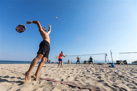 Beach Tennis Provoca Lesões Em 4 De Cada 10 Praticantes Jornal Da Orla