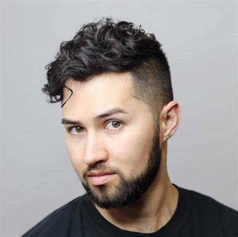10 New Curly Hairstyles For Men 2019 ~ Mens Hairstyles Fade Haircut Curly Hair Drop Fade