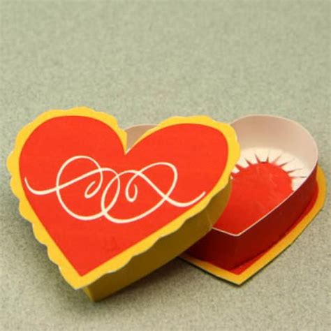 Easy Printable Heart Shaped Boxes Finish The Interior Of The Heart