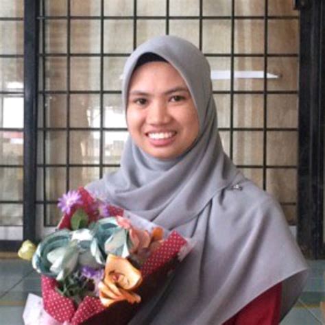 Nur Afrina Aida Binti Mohd Azmi Senior Finance Executive Clickasia