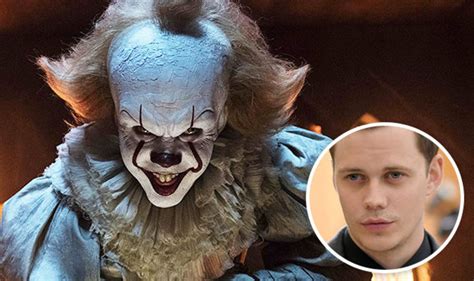 It Movie Pennywise Actors Smile Is Even Scarier Without Make Up Films Entertainment