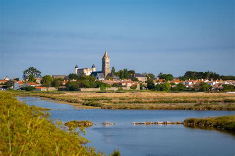Les plus beaux villages de Vendée Guide de la Vendée