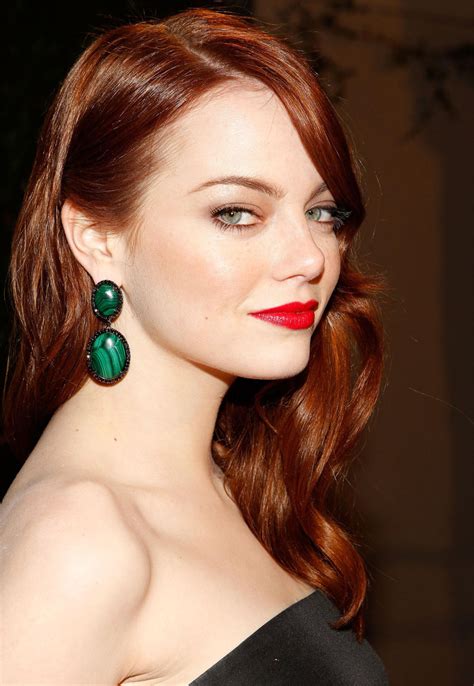 Voguish hair knot this hair knot is so interesting. Emma Stone: Emma Stone Red Hair