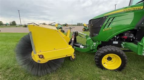 John Deere 1025r Front 3 Point Broom Youtube