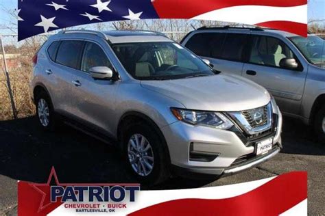 2017 Nissan Rogue Silver 18k Miles Silver 2017 Nissan Rogue Car For
