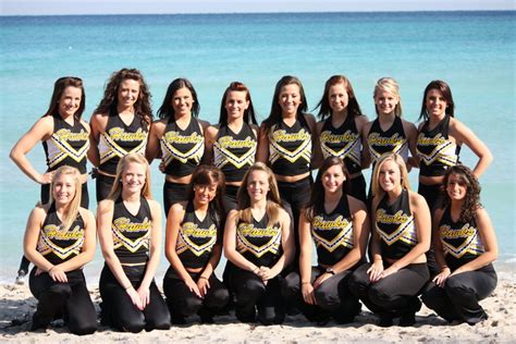 Iowa Hawkeyes Cheerleaders Hottest Photos Of The Squad