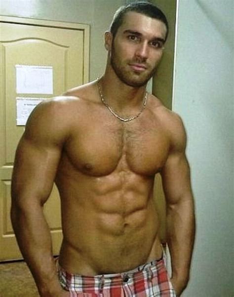 hot arab males muscle men shirtless men gorgeous men