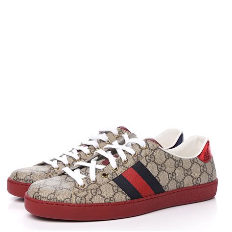 Their low silhouette is enhanced. GUCCI GG Supreme Monogram Ayers Mens New Ace Low-Top ...