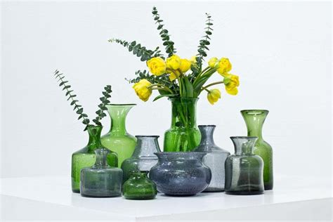 Group Of 10 Swedish Glass Vases By Erik Höglund At 1stdibs