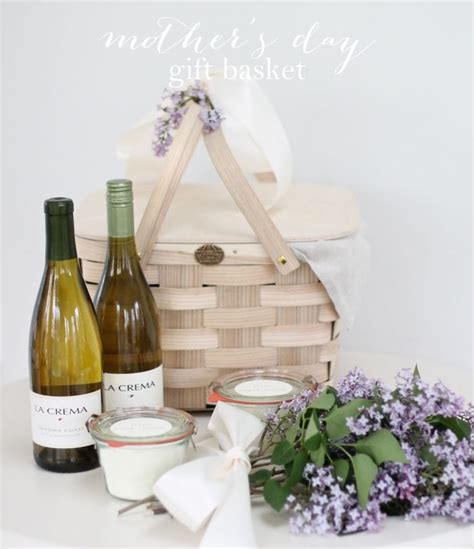 Mother's day gift year after year can be difficult. Mother's Day Gift Baskets