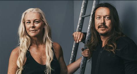 3.2 2020 97 min 3 views. I Malena Ernmans bok är det personliga politiskt ...