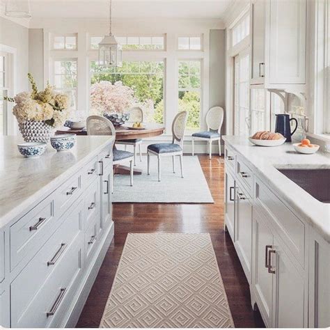In Love With This Southern Kitchen Design 🙌🏼 Especially Because Ive