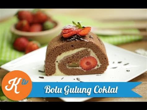 Bolu gulung (swiss roll) adalah kue bolu yang dipanggang di loyang dangkal, diberi isi berupa selai atau buttercream dan digulung. Resep Bolu Gulung Coklat (Chocolate Swiss Roll Recipe ...