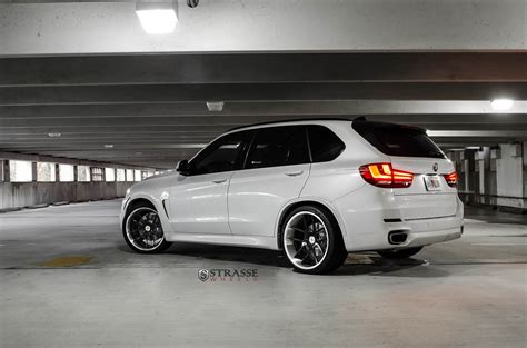 Bmw x5 40i m sport exclusive (2021). Strasse Wheels - 2015 Mineral White F15 X5 5.0i M Sport!